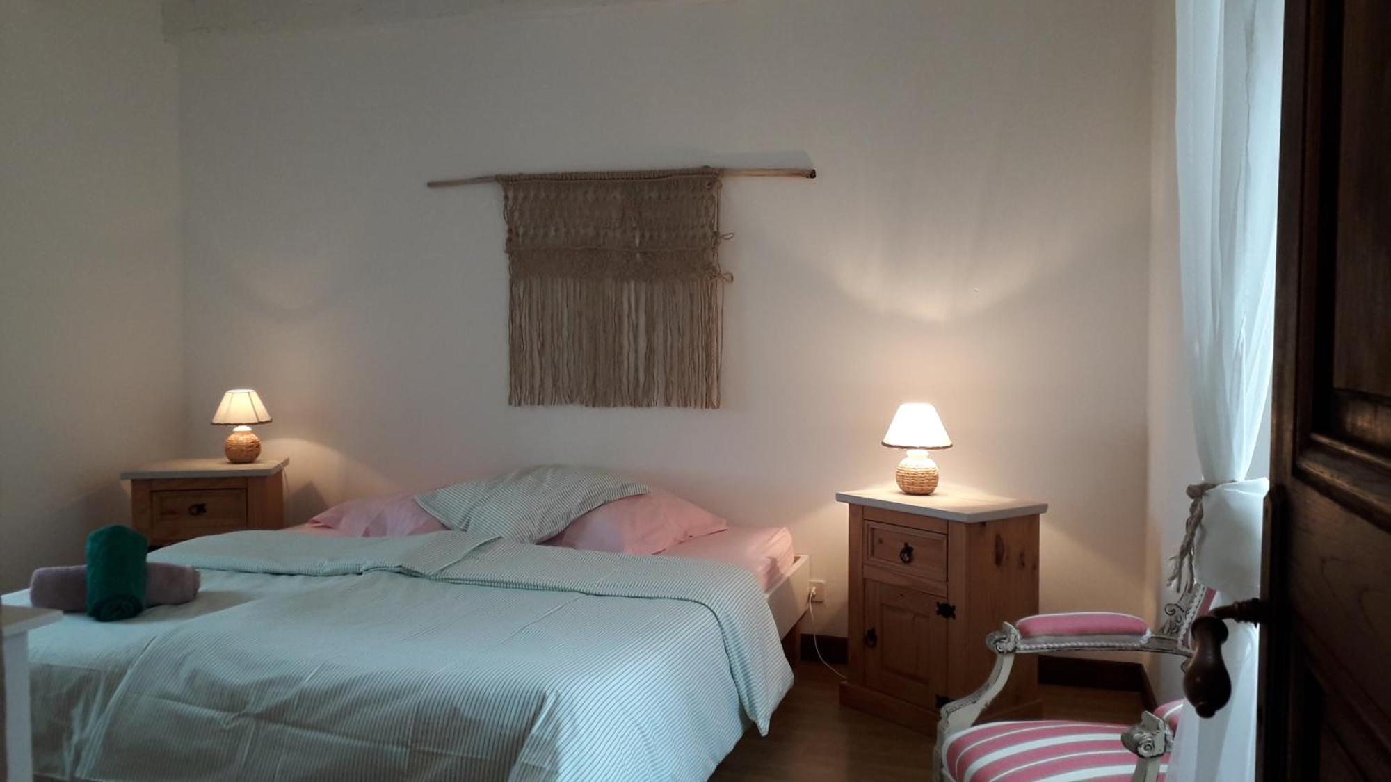 Gites Lalaurie Sauveterre-la-Lemance Room photo